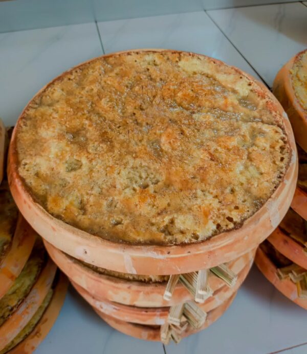 বগুড়ার খাঁটি দই (২ সরা) – বাংলার ঐতিহ্যের মিষ্টি স্বাদ - Image 2